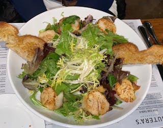 Warm Grilled Scallop Salad