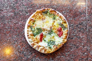 Selvatica Pizza