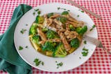 Rigatoni with Broccoli & Chicken