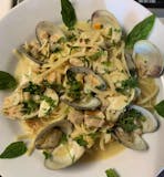 Linguine & Baby Clams