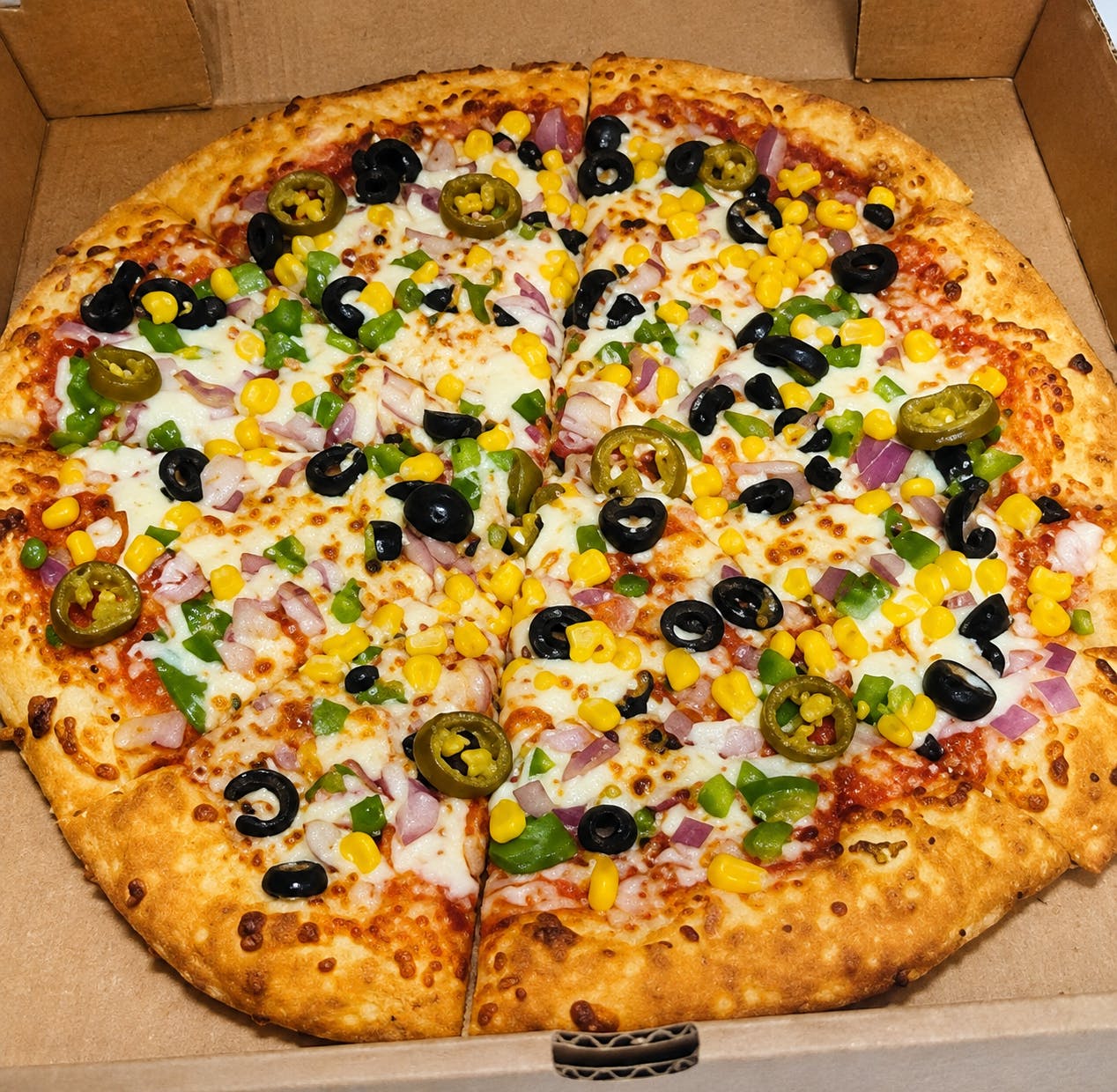 Spicy Corn Pizza