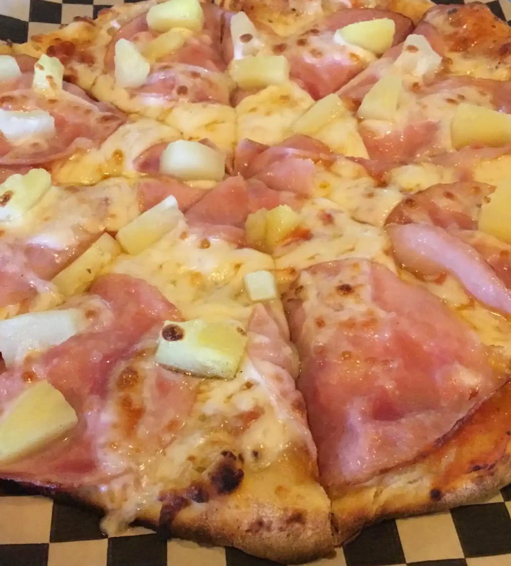 Hawaiian Pizza