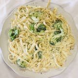 Fettuccine Alfredo with Broccoli