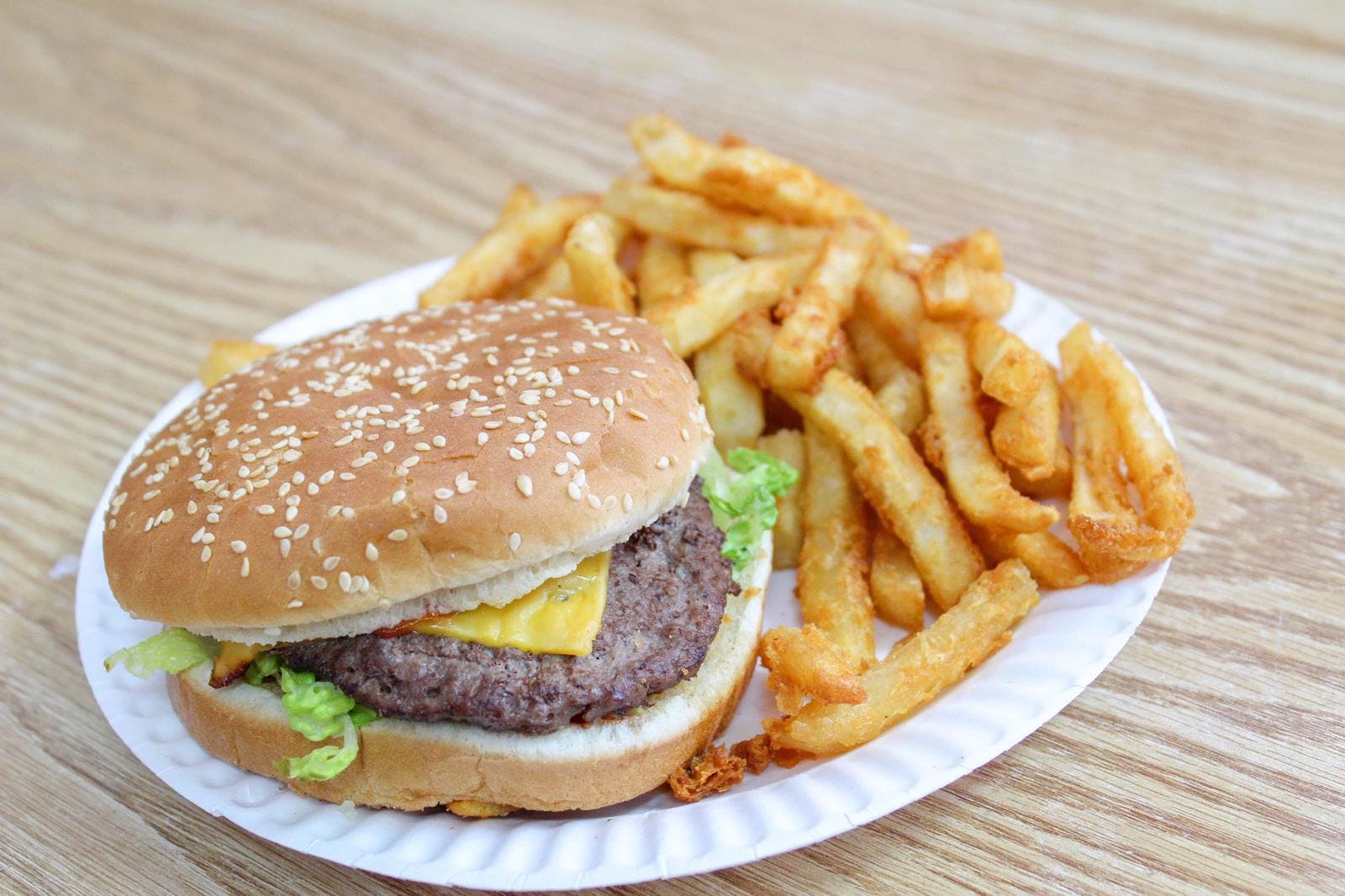 Cheeseburger With Fries & Soda