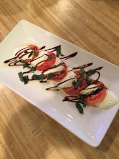 Little Devil Fresh Mozzarella & Tomato