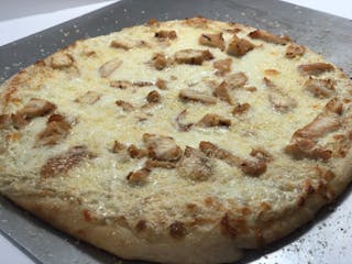 Chicken Alfredo Pizza
