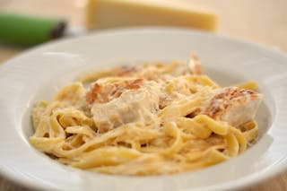 Fettuccine Alfredo