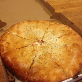 Vegetable Stuffed Pizza