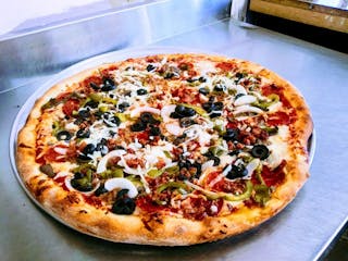 G’s Supreme Pizza
