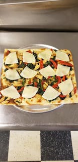 Chicken Florentine Pizza
