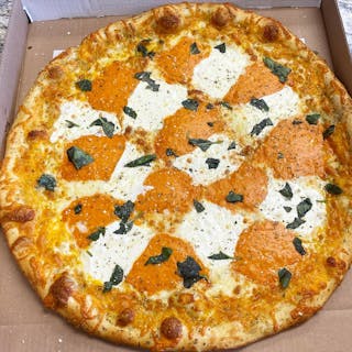 Round Vodka Margherita Pizza