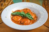 Ravioli di Formaggio Aurora (Pink Sauce)