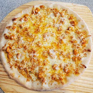 Buffalo Chicken Pan Pizza