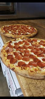 CHRISTMAS PARADE (SAT THE 6TH ONLY) 2025