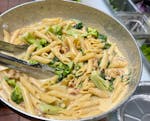 Ziti with Chicken Alfredo, Broccoli & Spinach