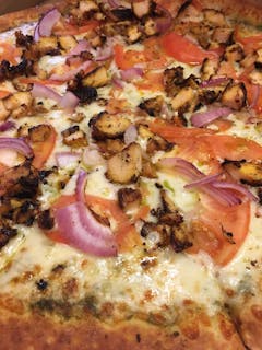Spicy Chicken Pizza