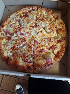 Pastrami Pizza
