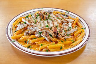 Pasta with Vodka Sauce & Grilled Chicken