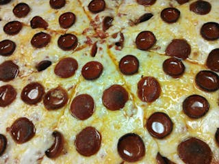 Cheese & Pepperoni Pizza