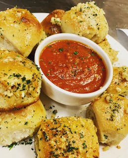 Traditional Garlic Knots