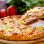 Gluten Free Hawaiian Pizza