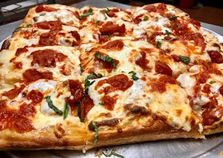 Nonna Pizza