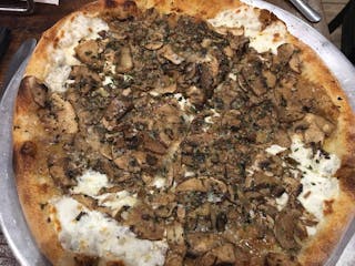 Sensational Mushroom Pizza