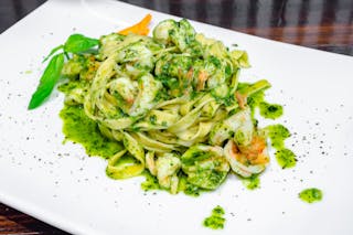 Fettuccine Pesto & Shrimp Sauce