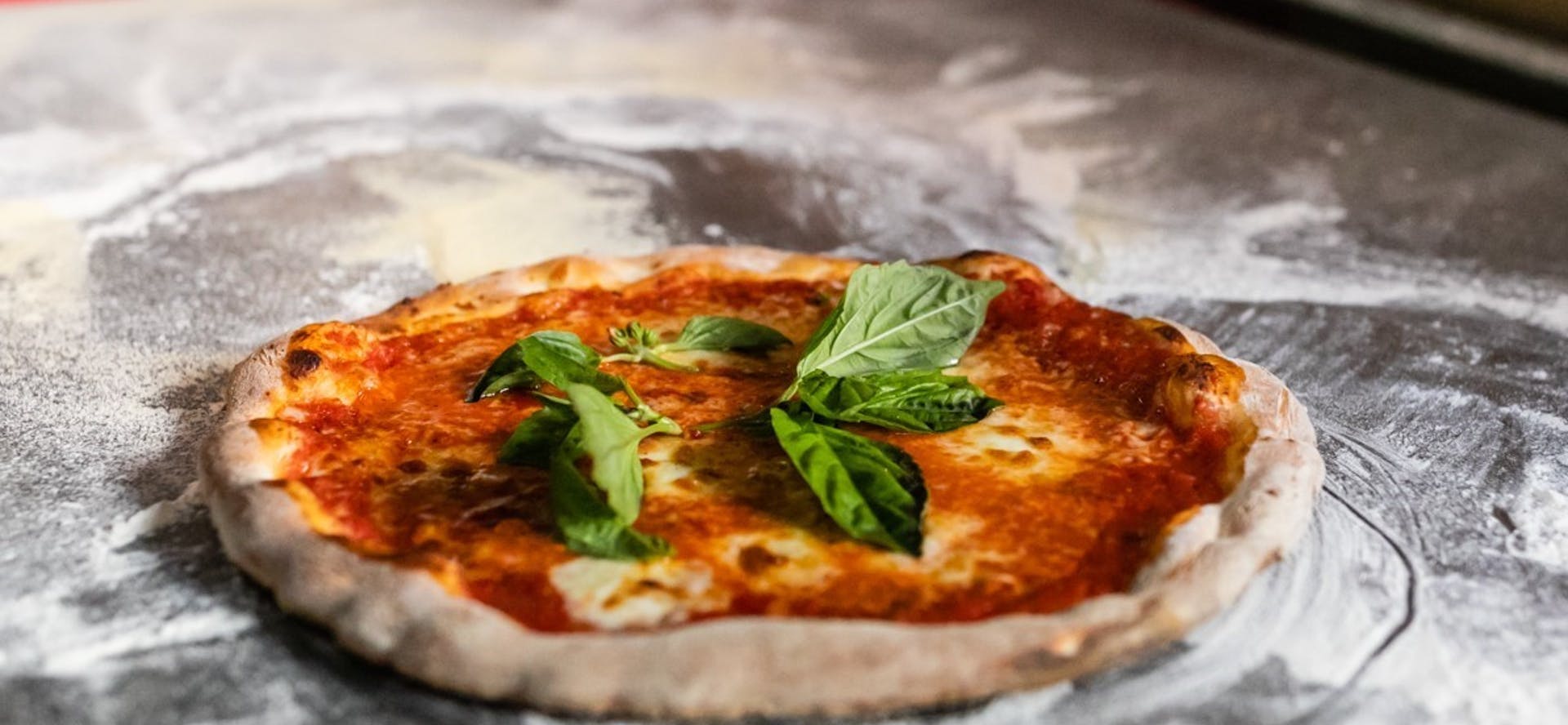 Bar Margherita Pizza