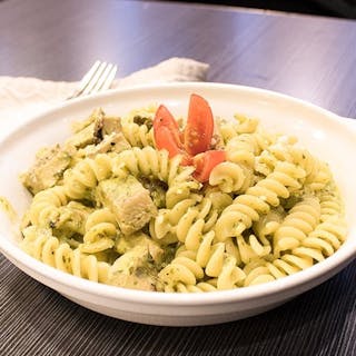Pollo Fusilli