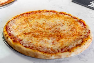 Neapolitan Round Cheese Pizza