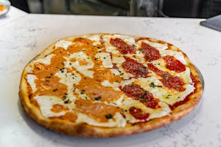 Vodkarita Pizza