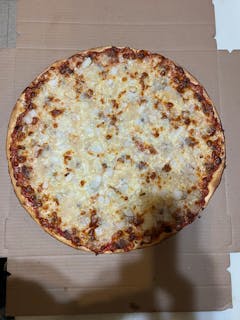 Wisconsin Bratwurst Pizza