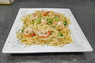 Shrimp with Broccoli in Garlic Sauce