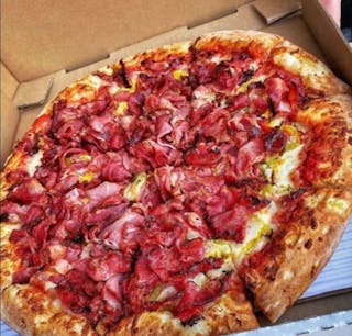 Pastrami Pizza