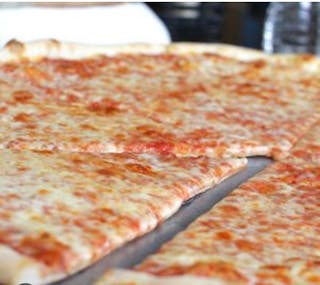 Traditional Americano Cheese Pizza