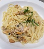 Linguine with Clam Sauce Catering