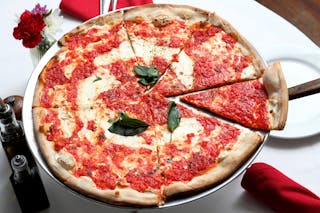 Old Fashioned Margherita Pizza