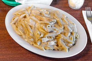 Penne & Alfredo Sauce