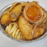 4 Whole Chicken Wings with fries