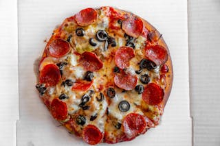 Rino's Supreme Pizza