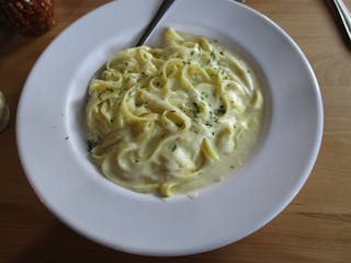 Fettuccine Alfredo