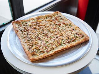 Apple Bacon Pizza
