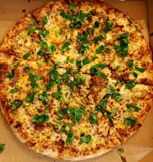 14" Spicy Chicken Curry Pizza (Halal)