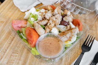 Greek Salad with Grilled Chicken
