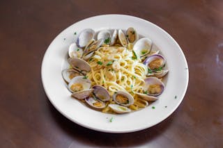 113. Linguine with White Clam Sauce