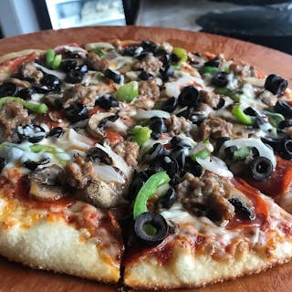 Classic Combo Pizza