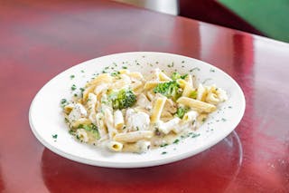 Chicken & Broccoli Alfredo