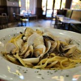 Clams in White Wine Sauce