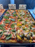 Con Vegetable Pizza